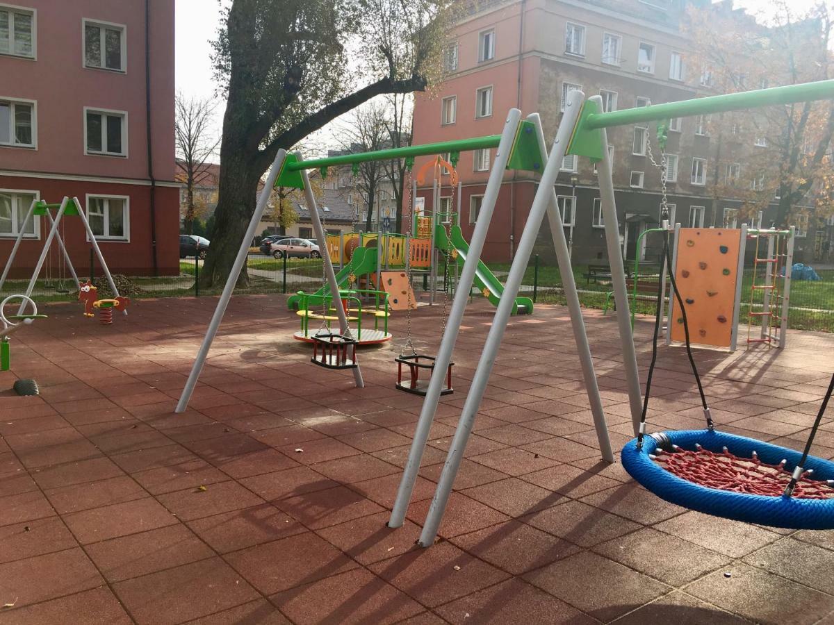 Apartament Przy Stadionie Apartment Tychy Exterior photo